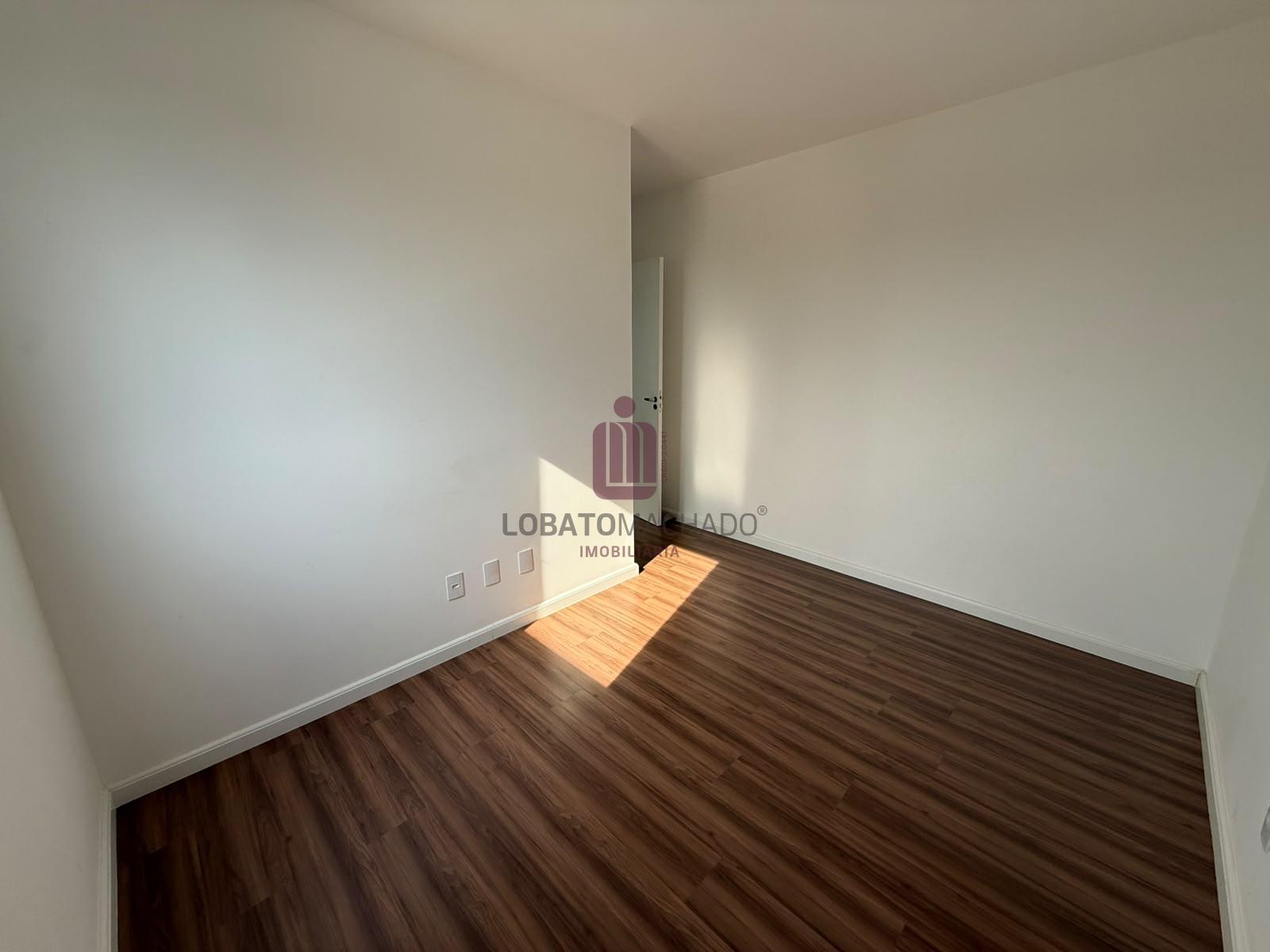 APARTAMENTO SEMIMOBILIADO - RESIDENCIAL ROYAL LEGACY