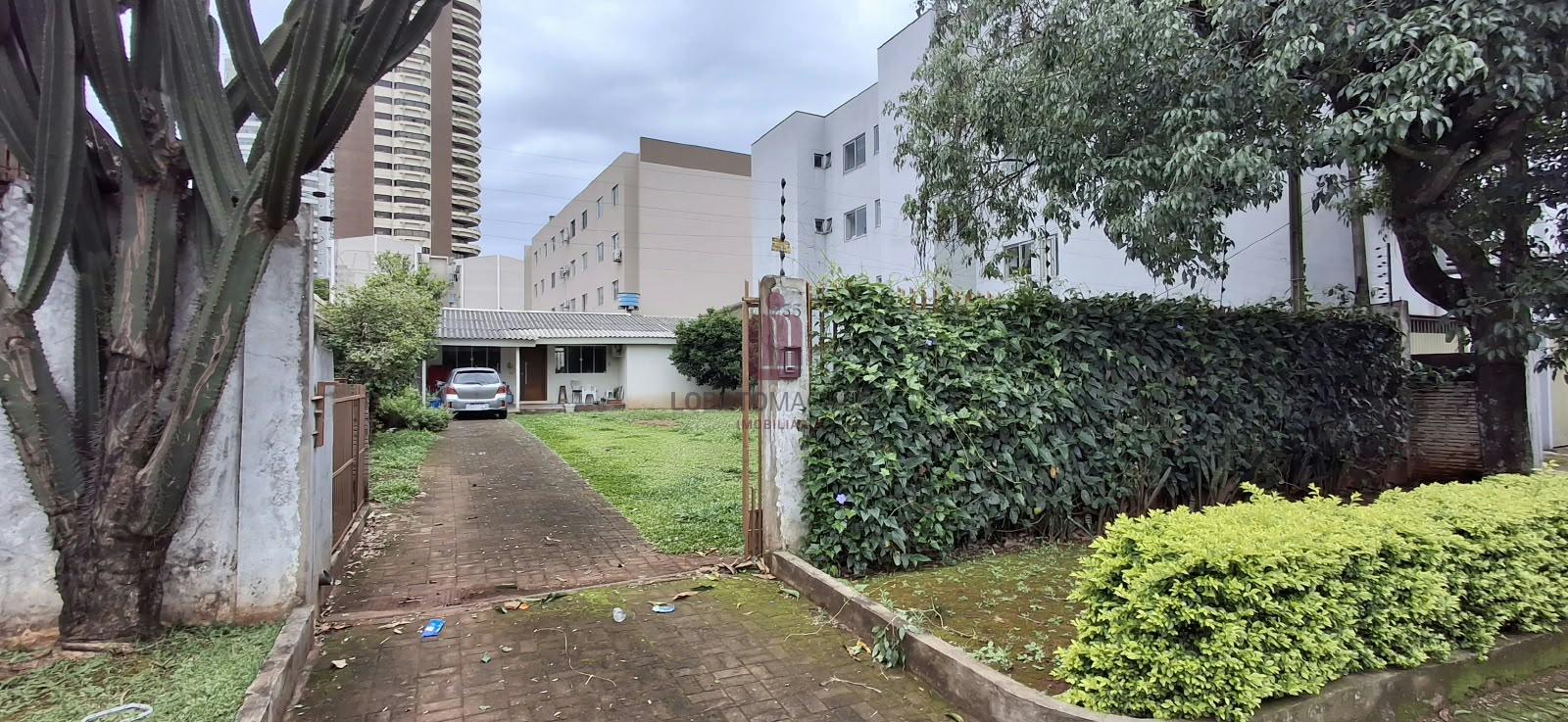 TERRENO NO CENTRO