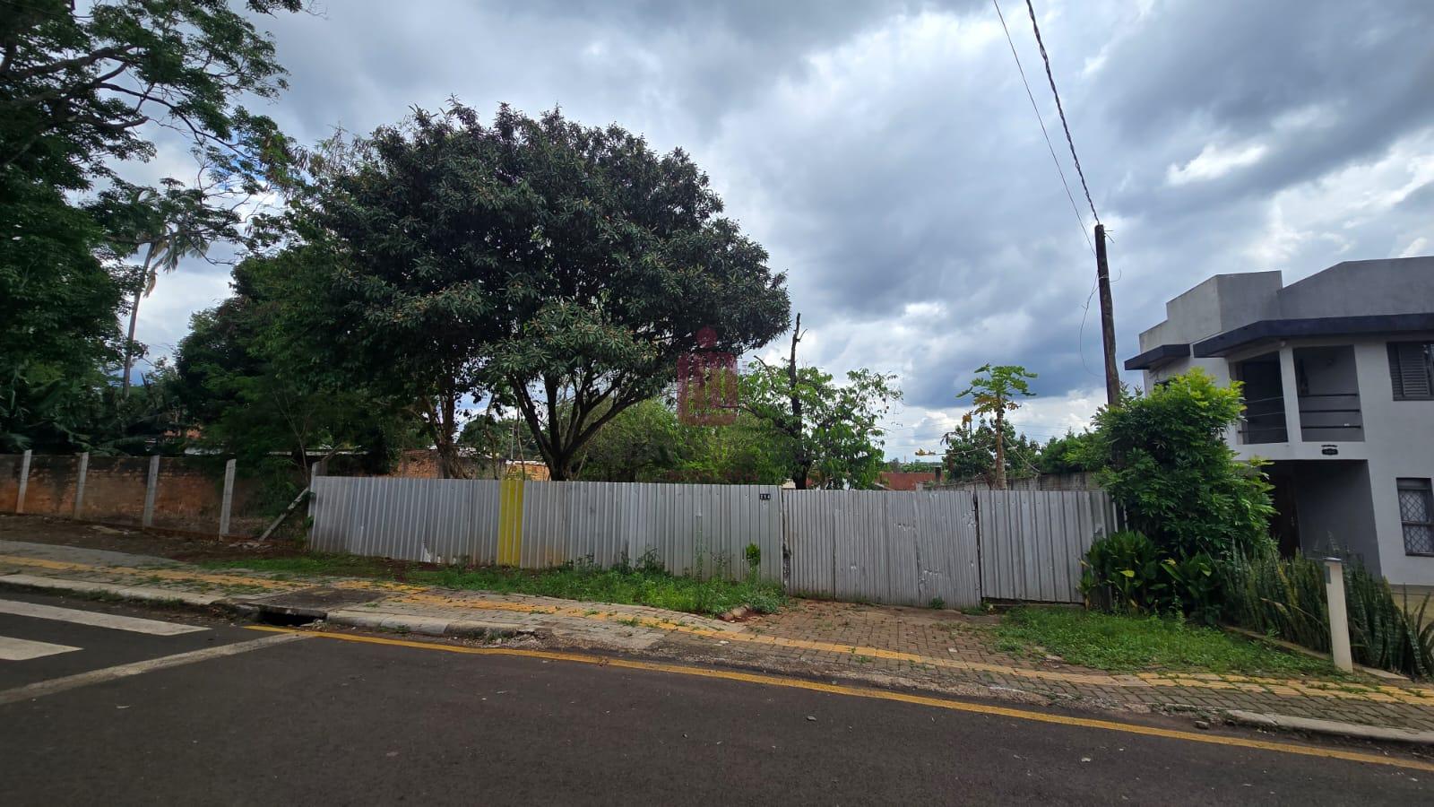 TERRENO - PARQUE IMPERATRIZ