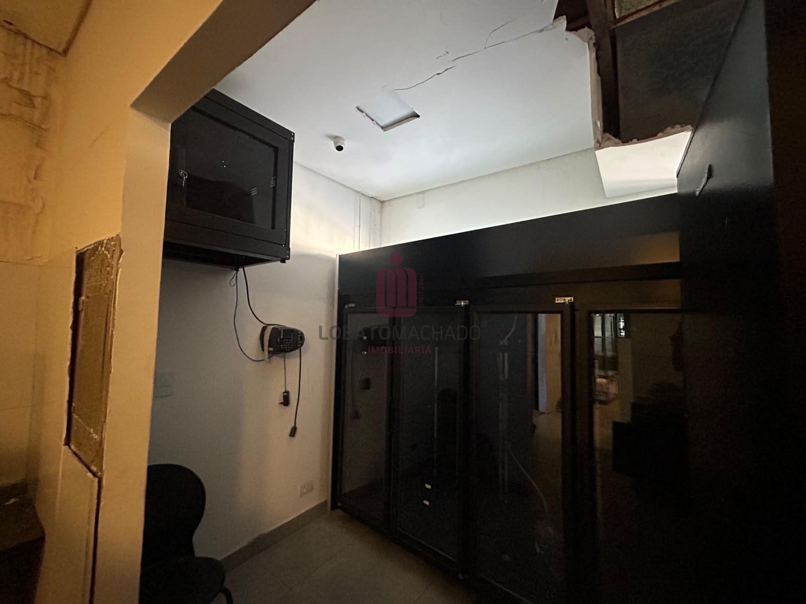 SALA COMERCIAL - AV. SILVIO AMÉRICO SASDELLI - VILA A