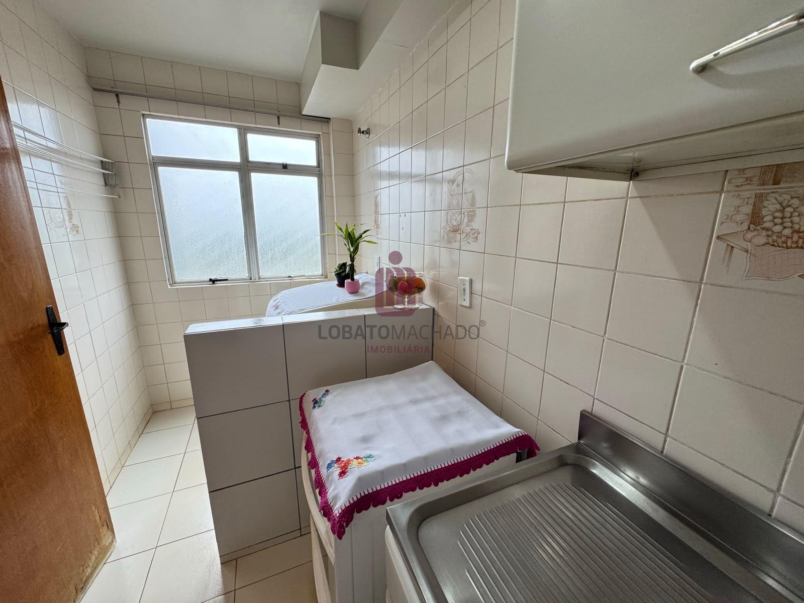 APARTAMENTO MOBILIADO - EDIFÍCIO CHEVERNY - JARDIM CENTRAL