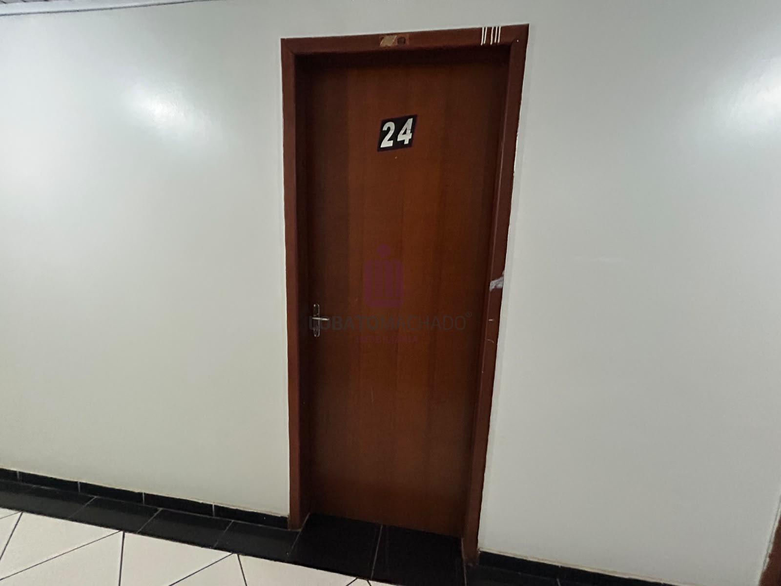 APARTAMENTO - EDIFÍCIO D. MORA - AVENIDA REPUBLICA ARGENTINA - CENTRO