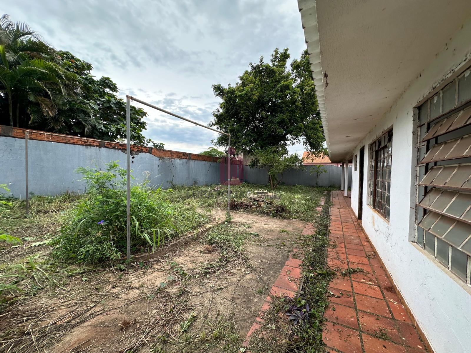 CASA - JARDIM IGUAÇU