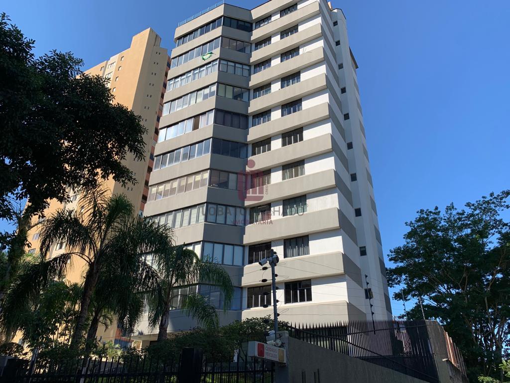 APARTAMENTO - EDIFÍCIO LAS PALMAS