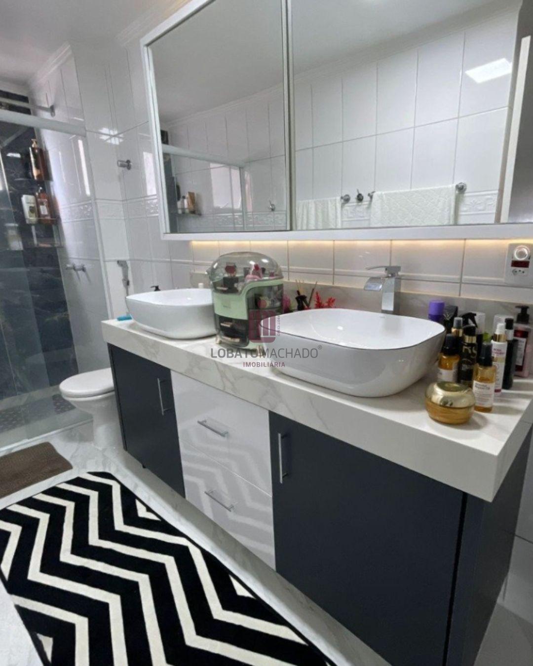 APARTAMENTO - EDIFÍCIO COMENDADOR PIETRO ZANELLA - CAMBORIU - SC