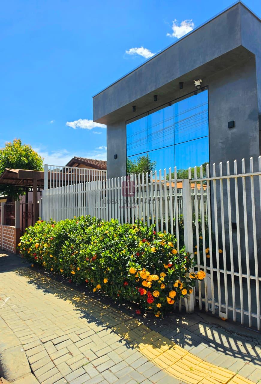 CASA COM PISCINA - CAMPOS DO IGUAÇU