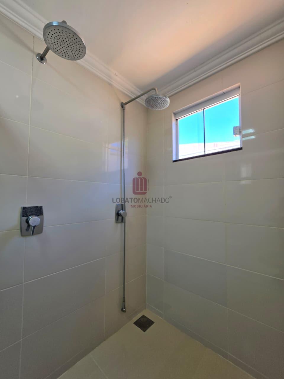 CASA COM PISCINA - CAMPOS DO IGUAÇU