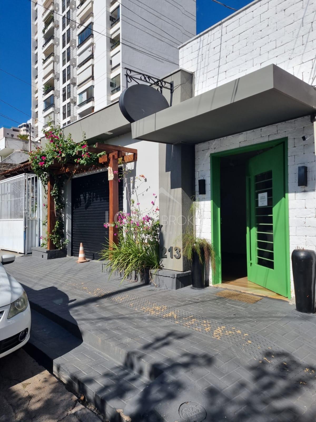 Imóvel Comercial à venda de 387m2 no bairro Goiabeiras em Cuia...