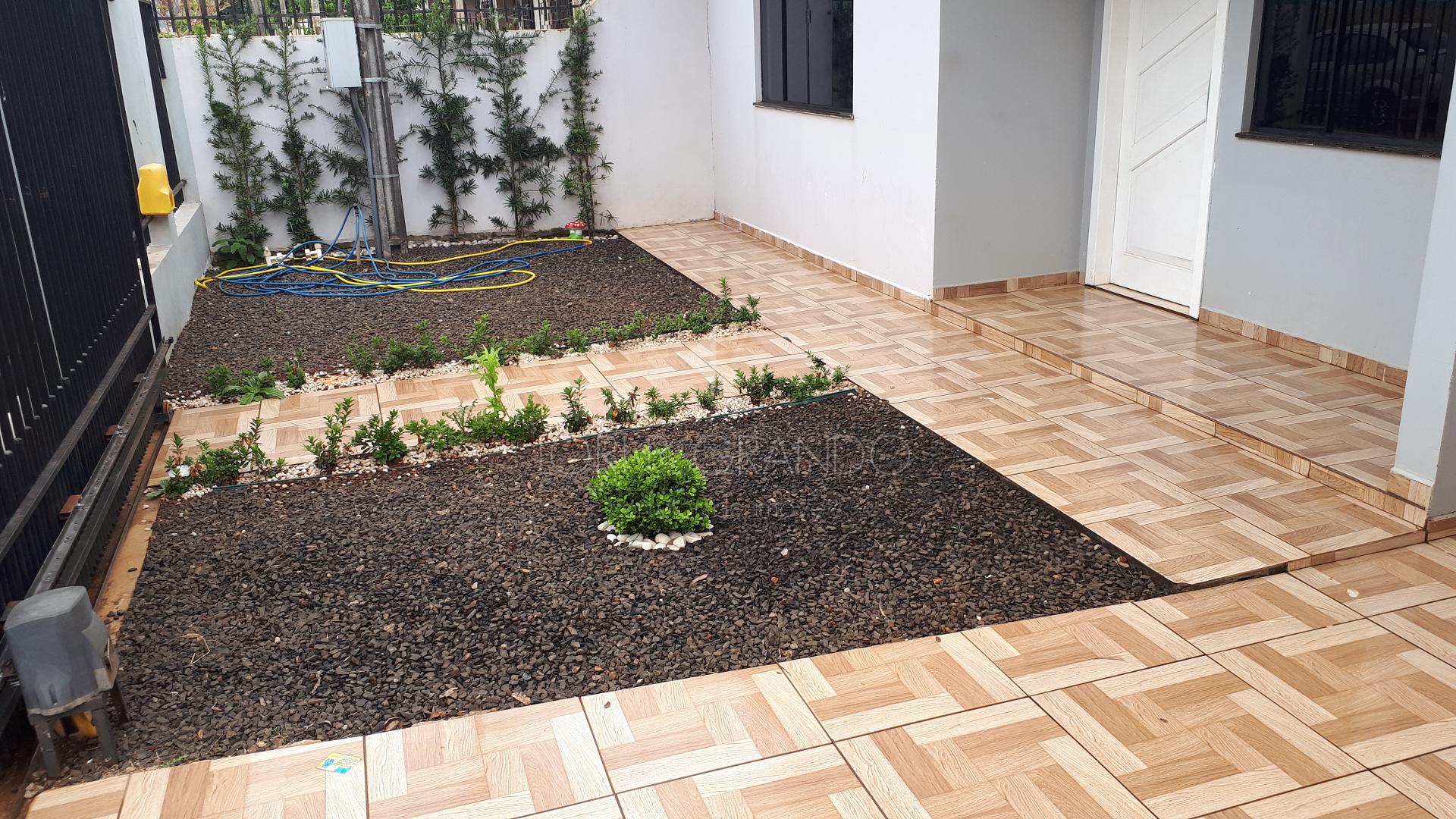 Lori P. Grando Corretor em Laranjeiras do Sul PR