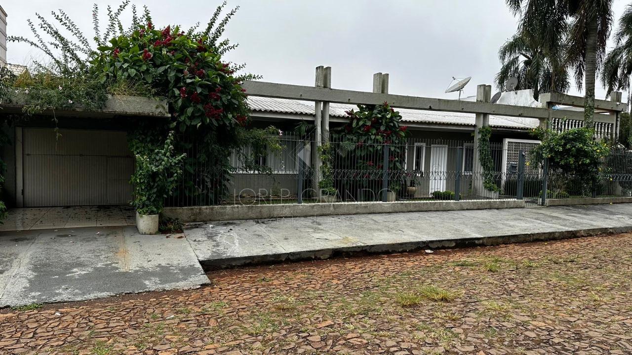 Casa, Centro, LARANJEIRAS DO SUL - PR