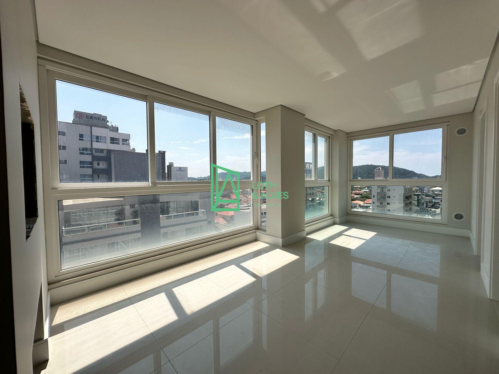 Apartamento com 03 suites, 02 vagas, à venda, GRAVATÁ, NAVEGAN...