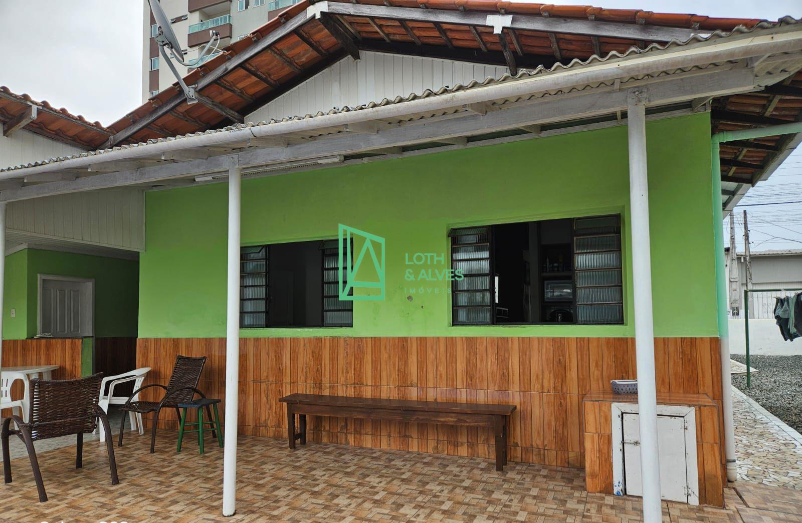 Casa à venda, Cordeiros itajai, ITAJAI - SC-Casa mista em ótim...