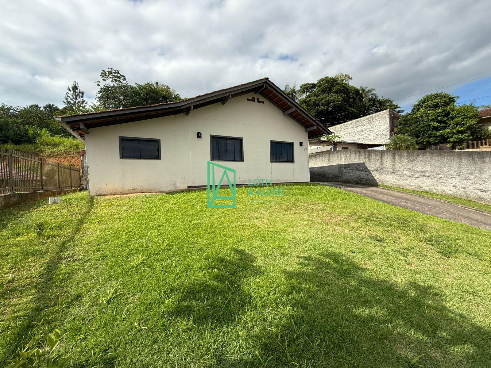 Casa à venda, ESTADOS, TIMBO - SC-Casa semi mobiliada com ótim...