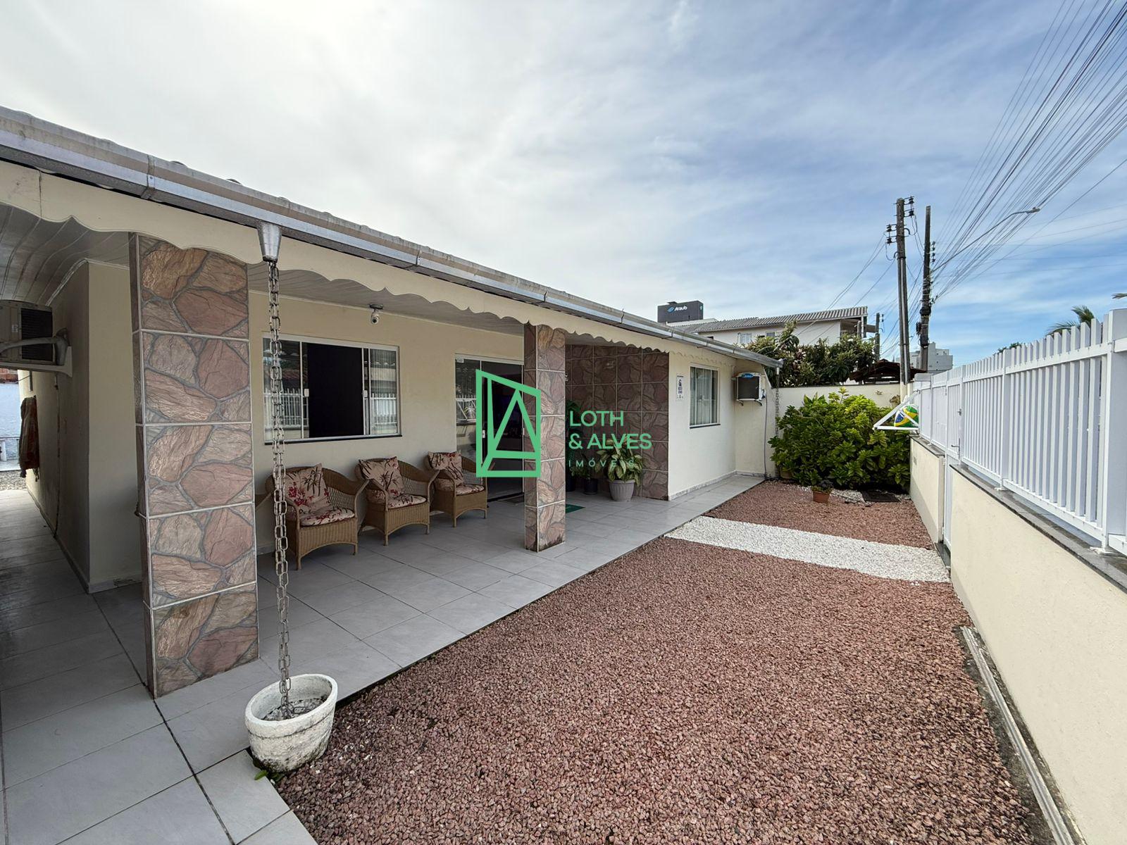 Apartamento ? venda, Gravat?, NAVEGANTES - SC- Casa com amplo ...