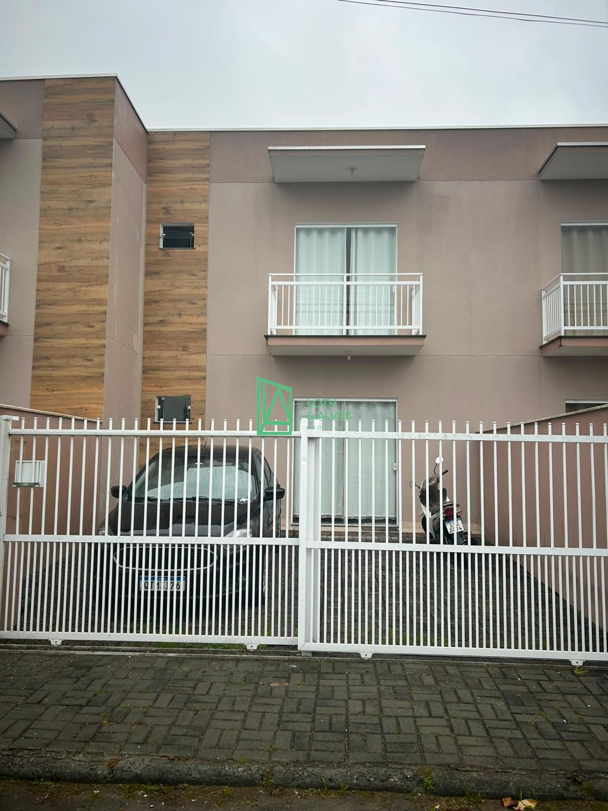 Sobrado a VENDA  no Centro de Navegantes com 2 Su?tes Semi Mob...
