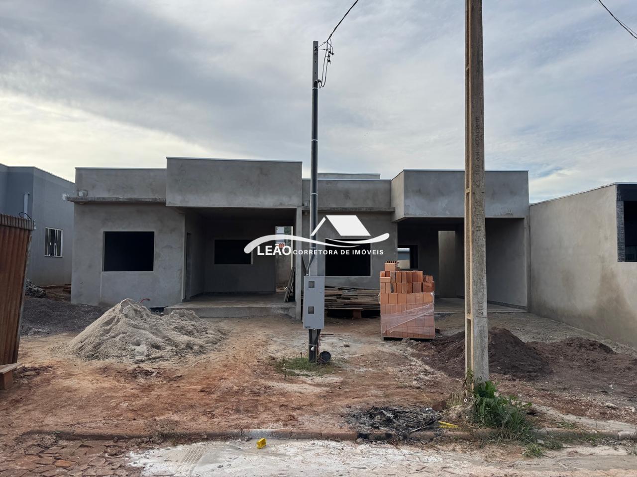 Casa nova e financiável