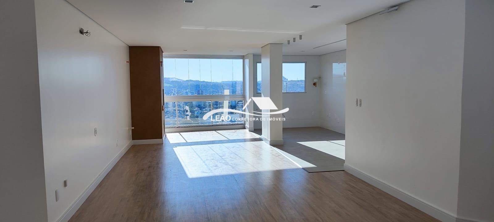 APARTAMENTO  NO MONT BLANC NO PENÚLTIMO ANDAR E ACABADO