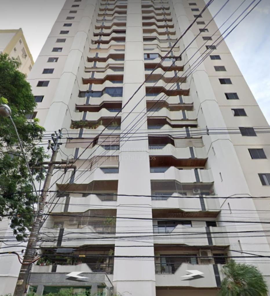 Apartamento ? venda, Andar alto - rico em planejados - CENTRO,...