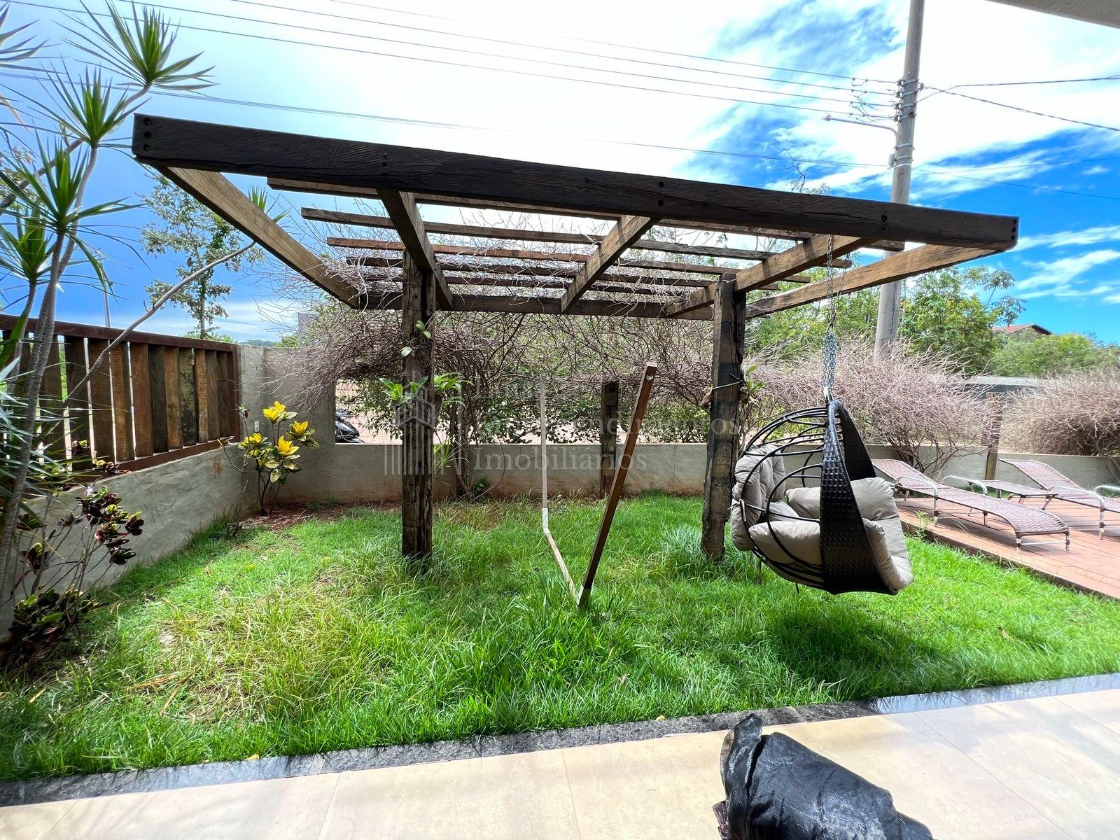 Casa ? venda linda casa com piscina su?te com closet no bairro...