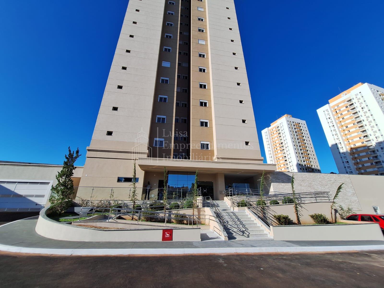 Apartamento com 3 suítes, rico em planejados, MONTE CASTELO, C...