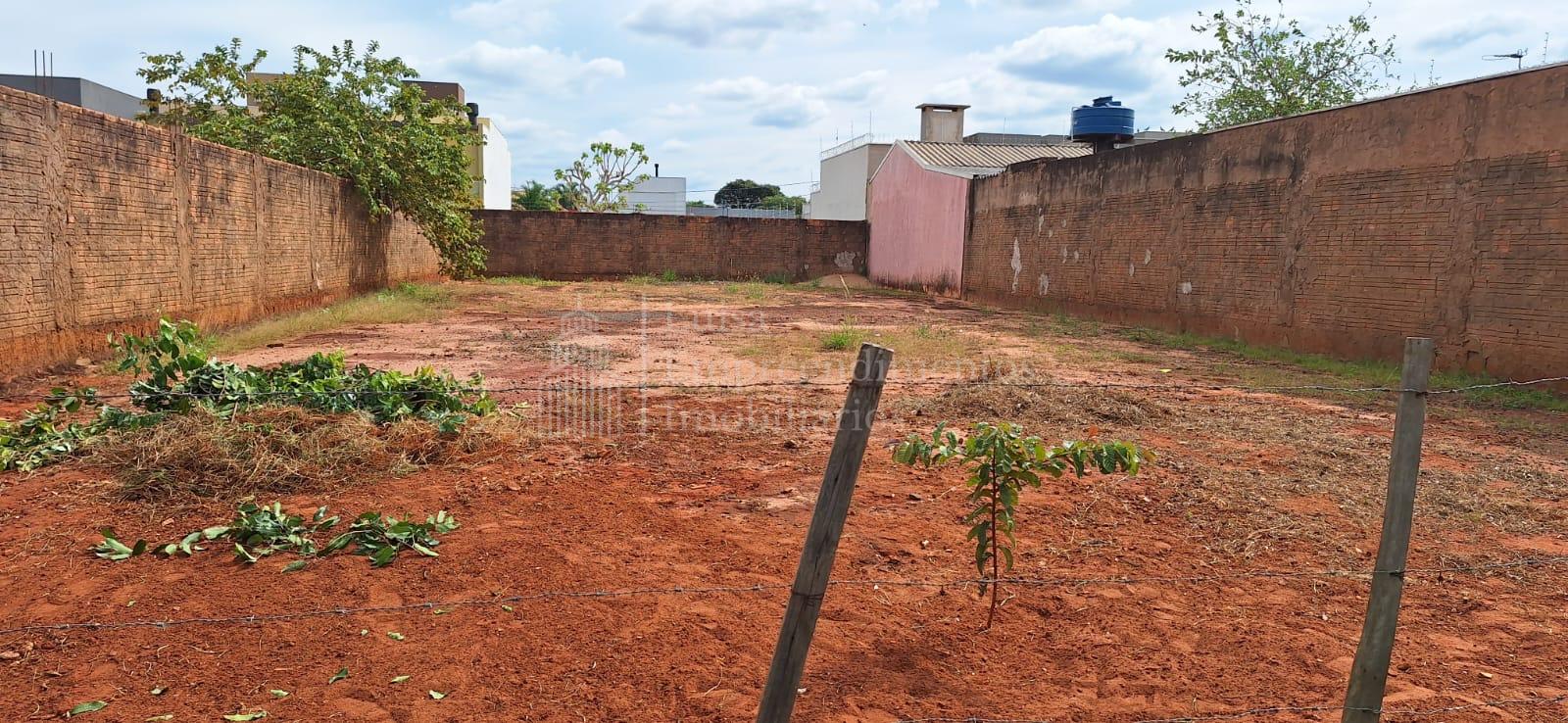 Terreno à venda, próximo a Hiroshima, Carandá Bosque, CAMPO GR...