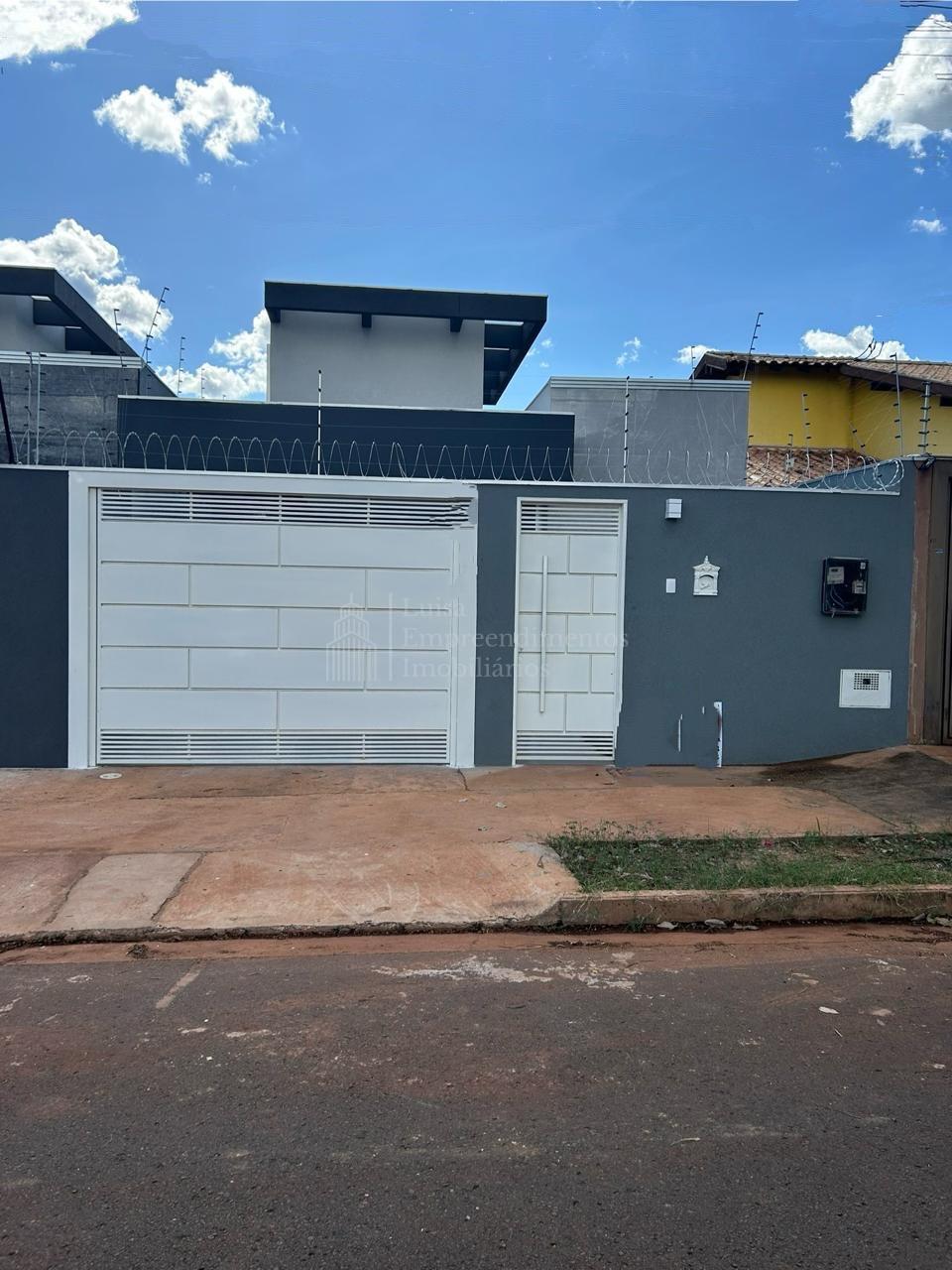 Casa com 3 dormitórios à venda, Parque Rita Vieira, CAMPO GRAN...