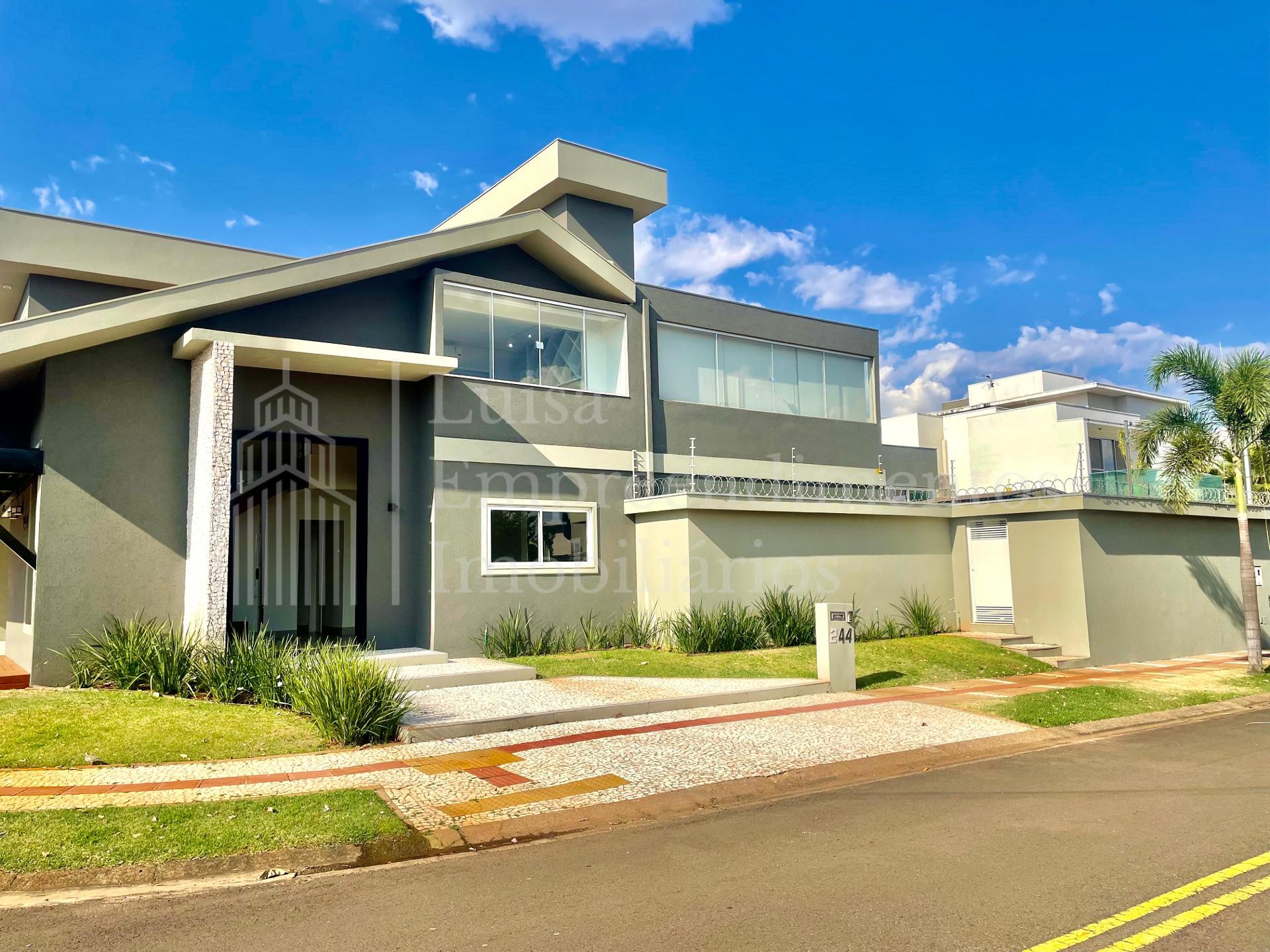 Sobrado com 3 dormitórios à venda, Damha II, CAMPO GRANDE - MS