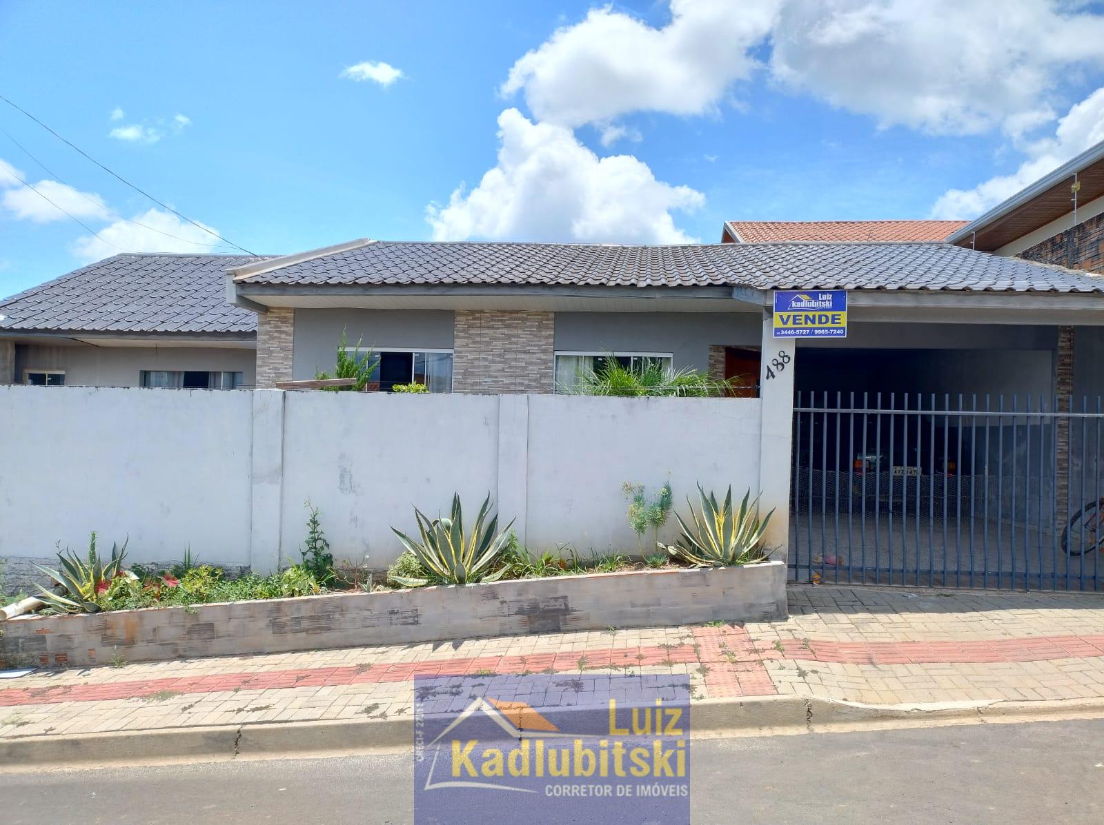 Casa à venda com 02 quartos, Barro Preto, Prudentópolis - Pr