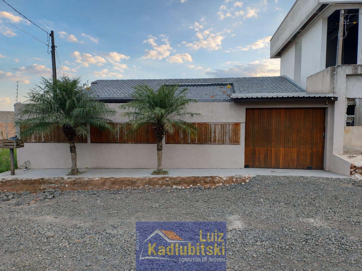 Casa a venda, Localizada no Jardim Pinheiros, com aproximadamente 150m²