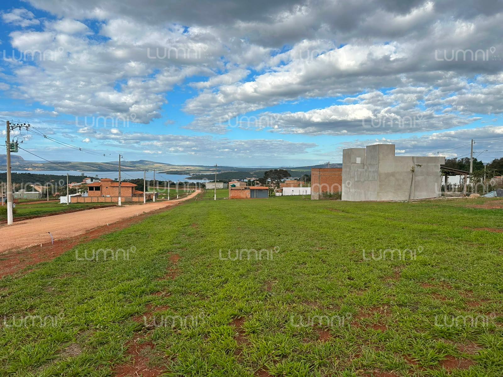 Lote à venda, BALNEARIO C. SHANGRYLA I, SAO JOSE DA BARRA - MG