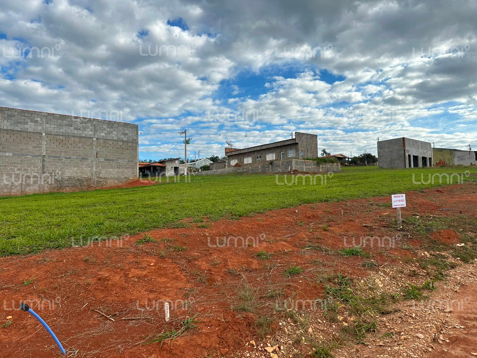 Lote à venda, BALNEARIO C. SHANGRYLA I, SAO JOSE DA BARRA - MG
