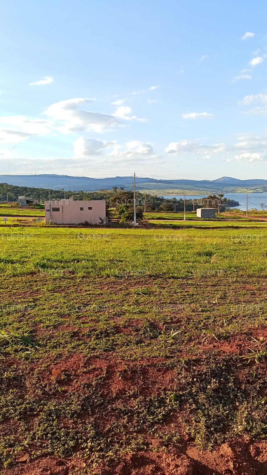 Lote à venda, BALNEARIO C. SHANGRYLA I, SAO JOSE DA BARRA - MG