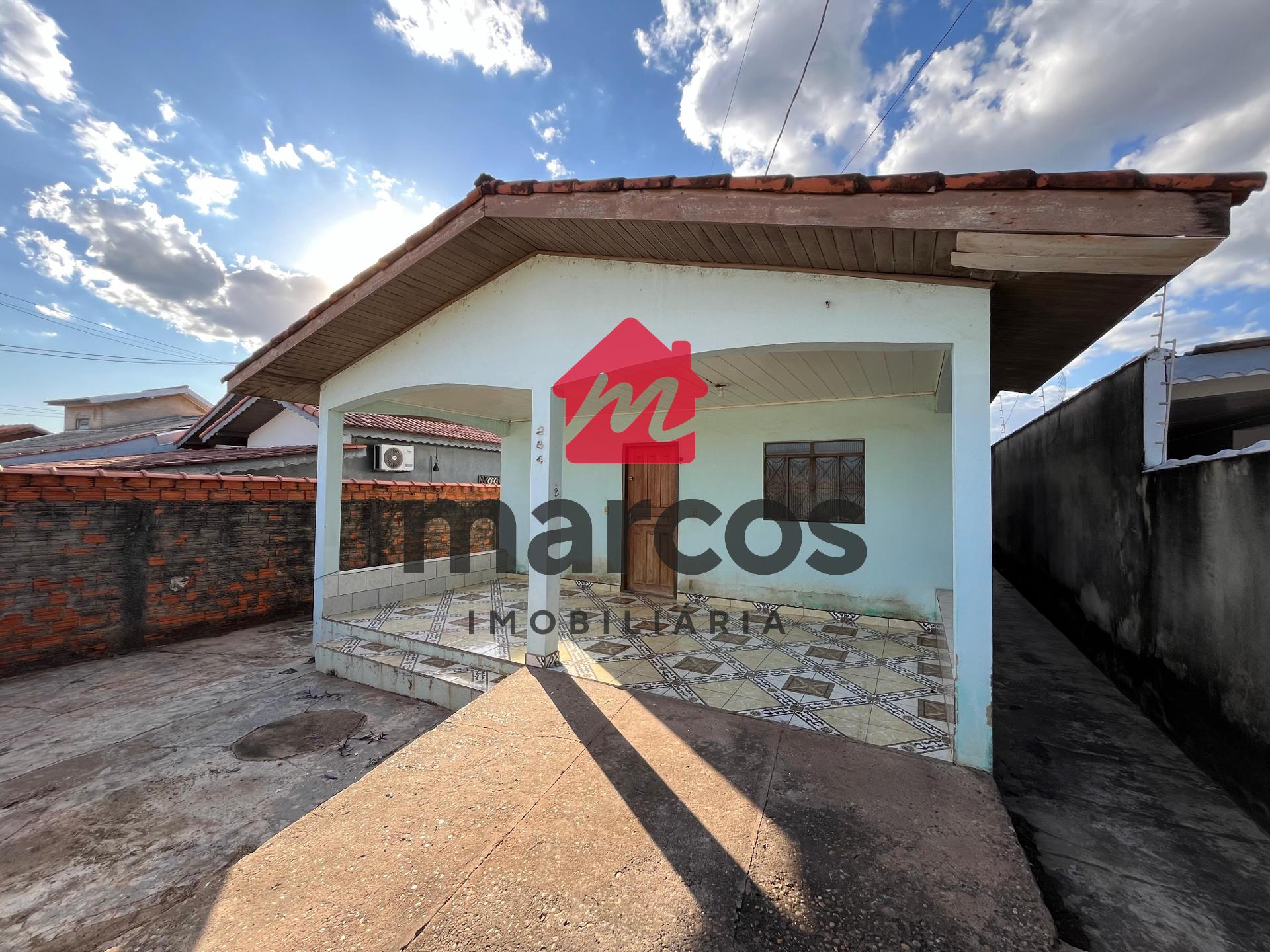 CASA DISPONÍVEL PARA LOCAÇÃO NO BAIRRO ARCO-IRIS, CACOAL-RO