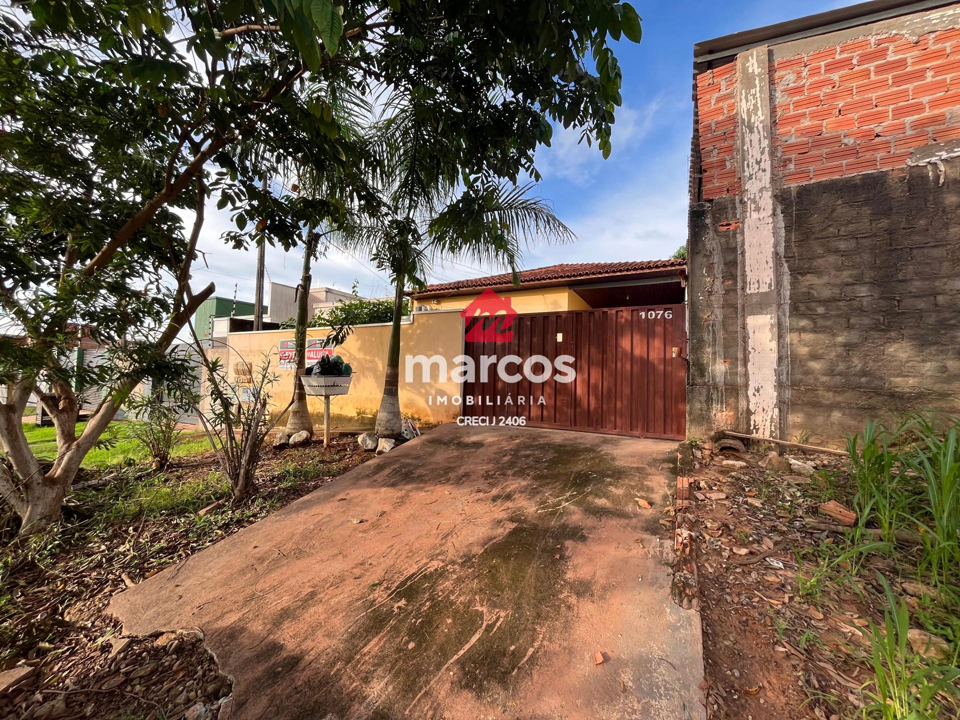 Terreno amplo com excelente nivel da rua, oportunidade incríve...