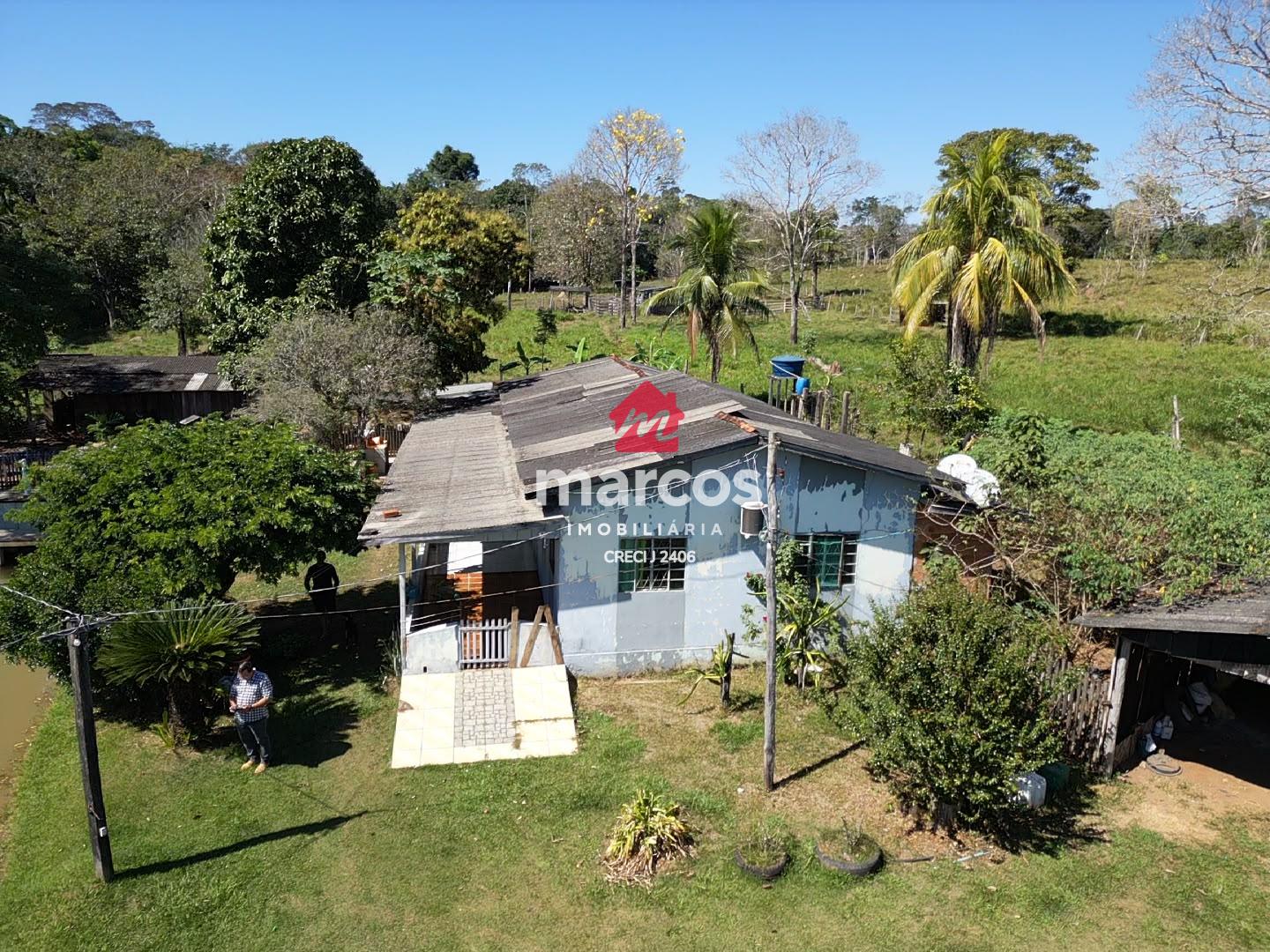 LINDA PROPRIEDADE RURAL À VENDA EM CACOAL-RO