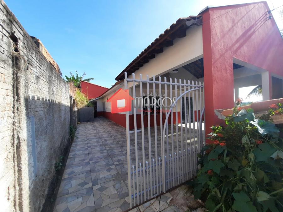 CASA PARA LOCAÇÃO AO LADO DA ESCOLA DANIEL BERG, PRÓXIMO AO CE...