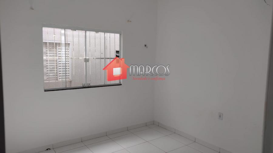 IMÓVEL COM 03 DORMITÓRIOS À VENDA, NO BAIRRO GREENVILLE, CACOA...