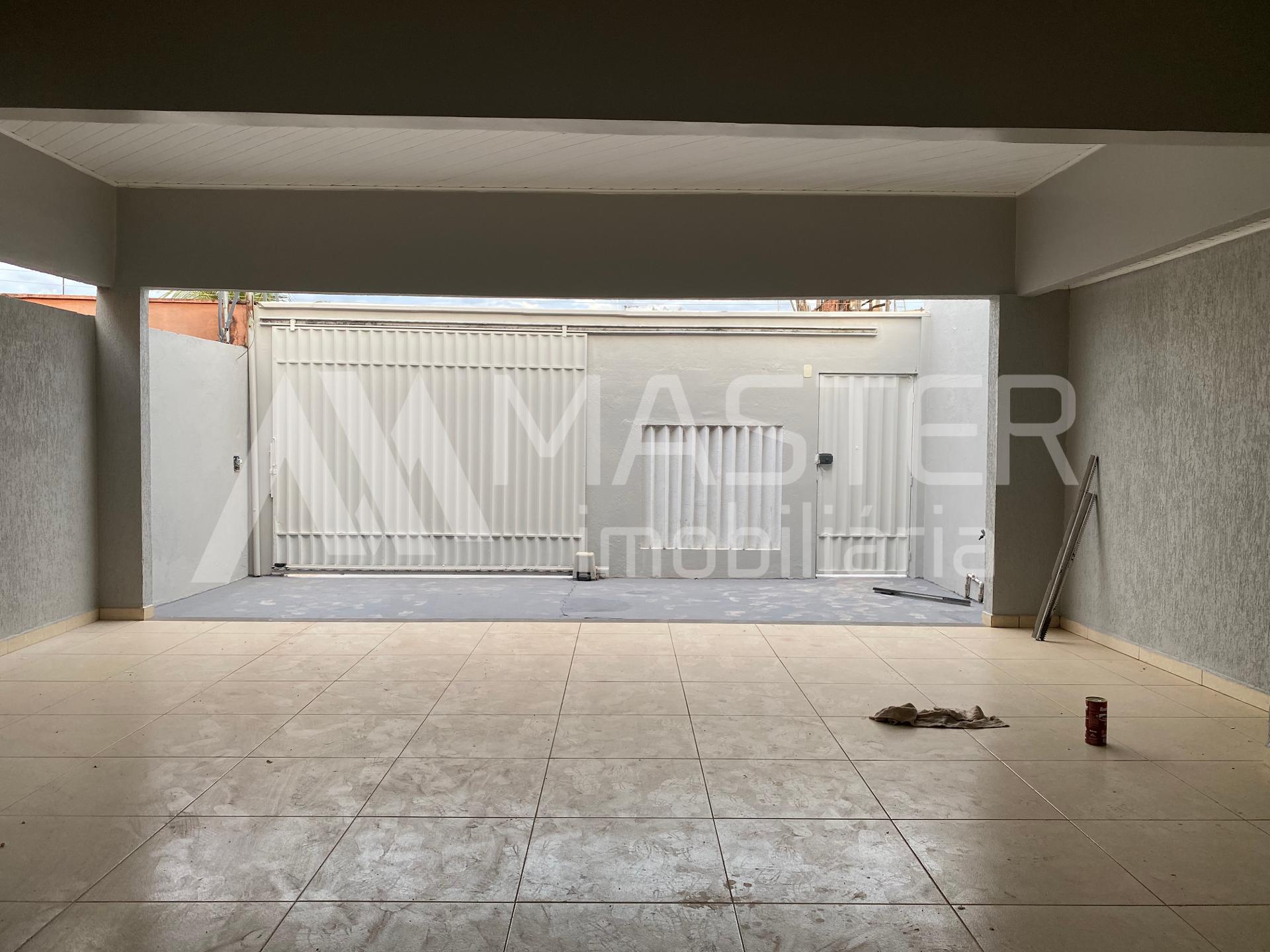 Casa com 2 quartos ( 1 sendo su?te)  - N?cleo Cidade Nova