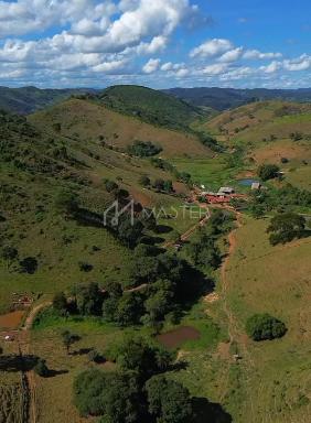 FAZENDA COM 73 ALQUEIRES À VENDA NA CIDADE DE RIO VERMELHO-MG