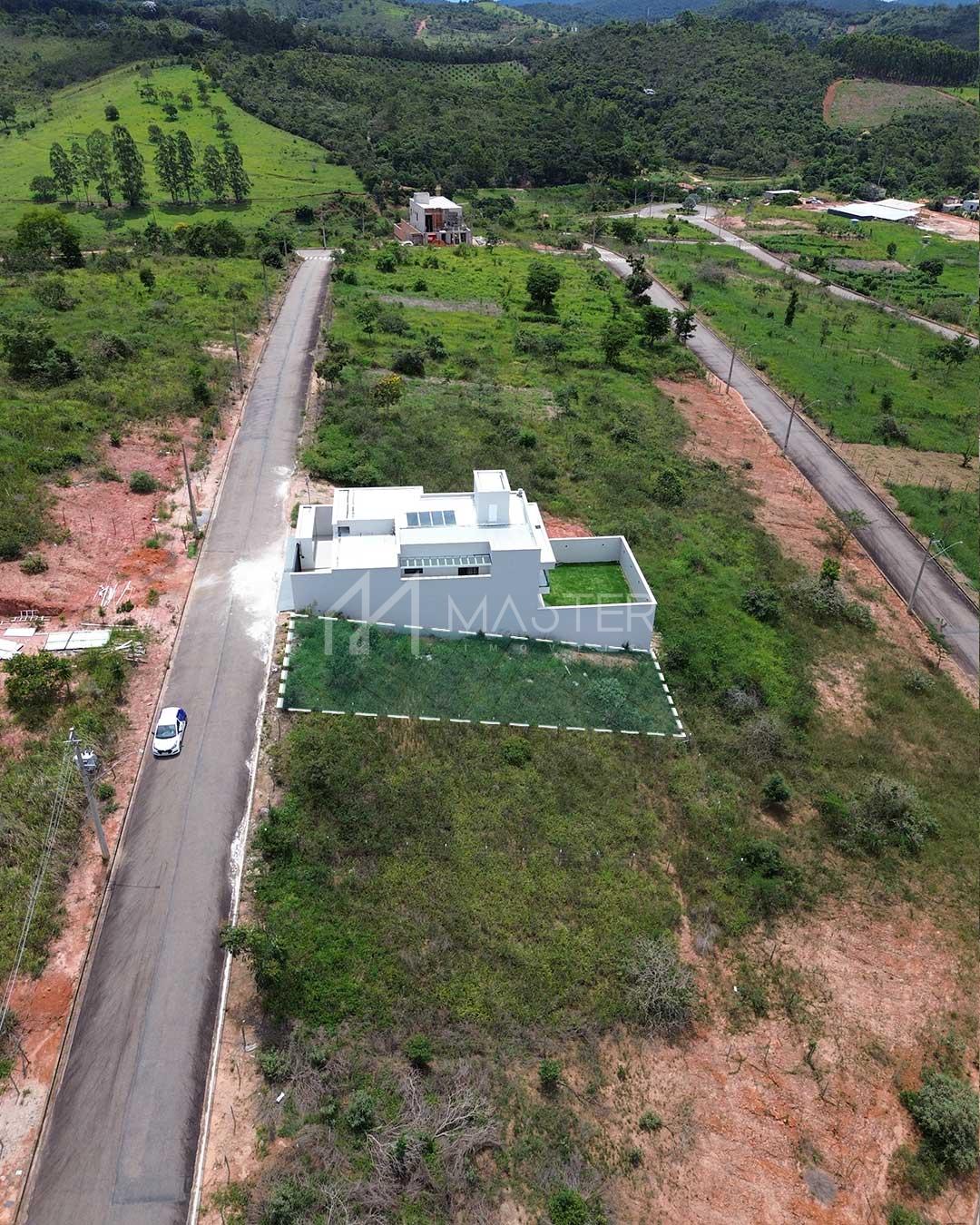 LOTE À VENDA NO BAIRRO BURITIS EM GUANHÃES MINAS GERAIS