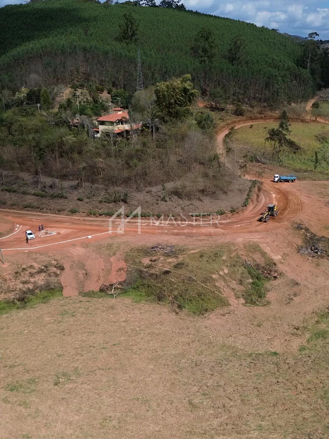 Chácara com 1692,07M  no Olhos d água em São João Evangelista- MG