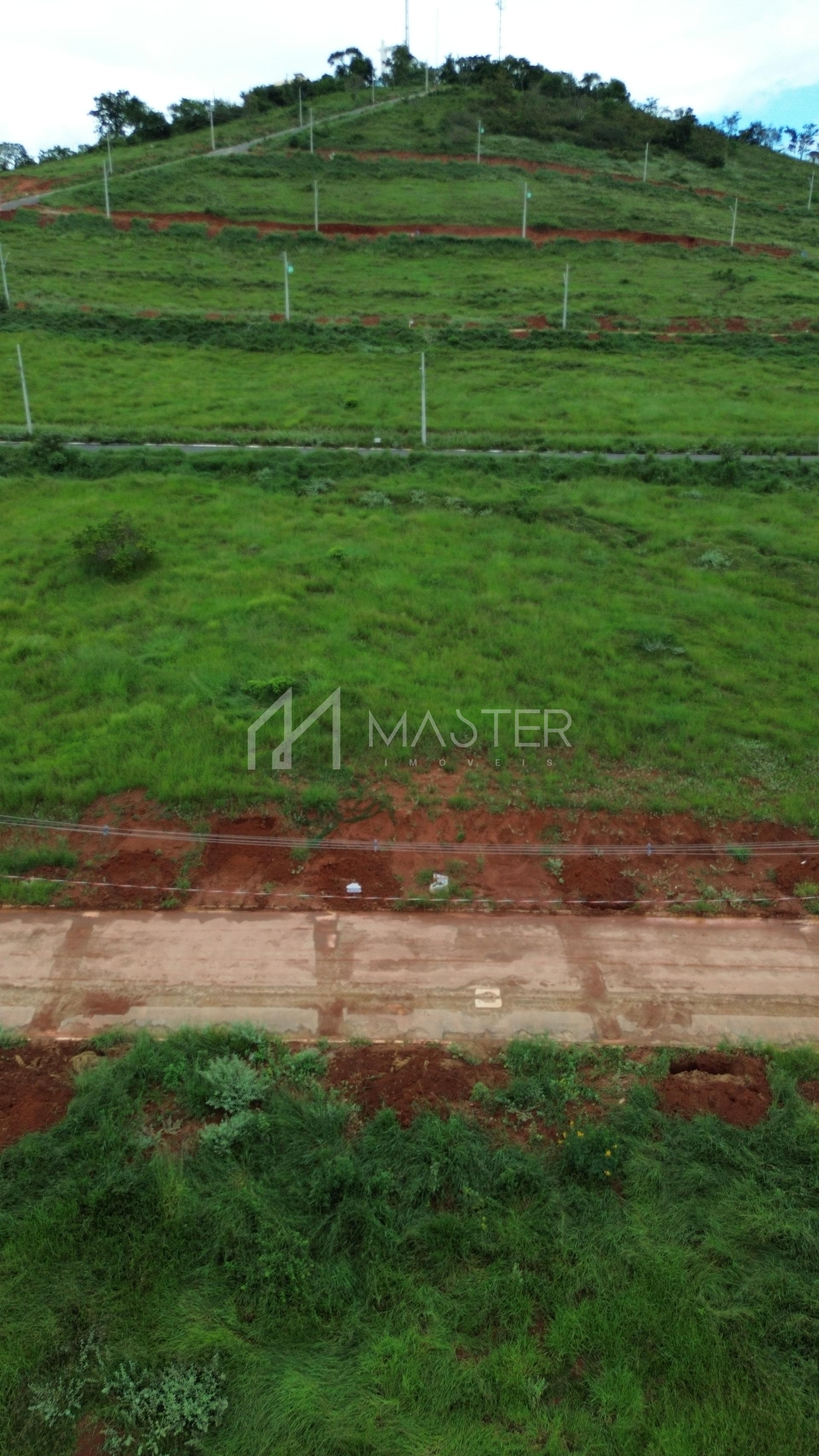 LOTE COM 300M  NO BAIRRO PLAN GARDEN DR. NATAN EM GUANH?ES-MG