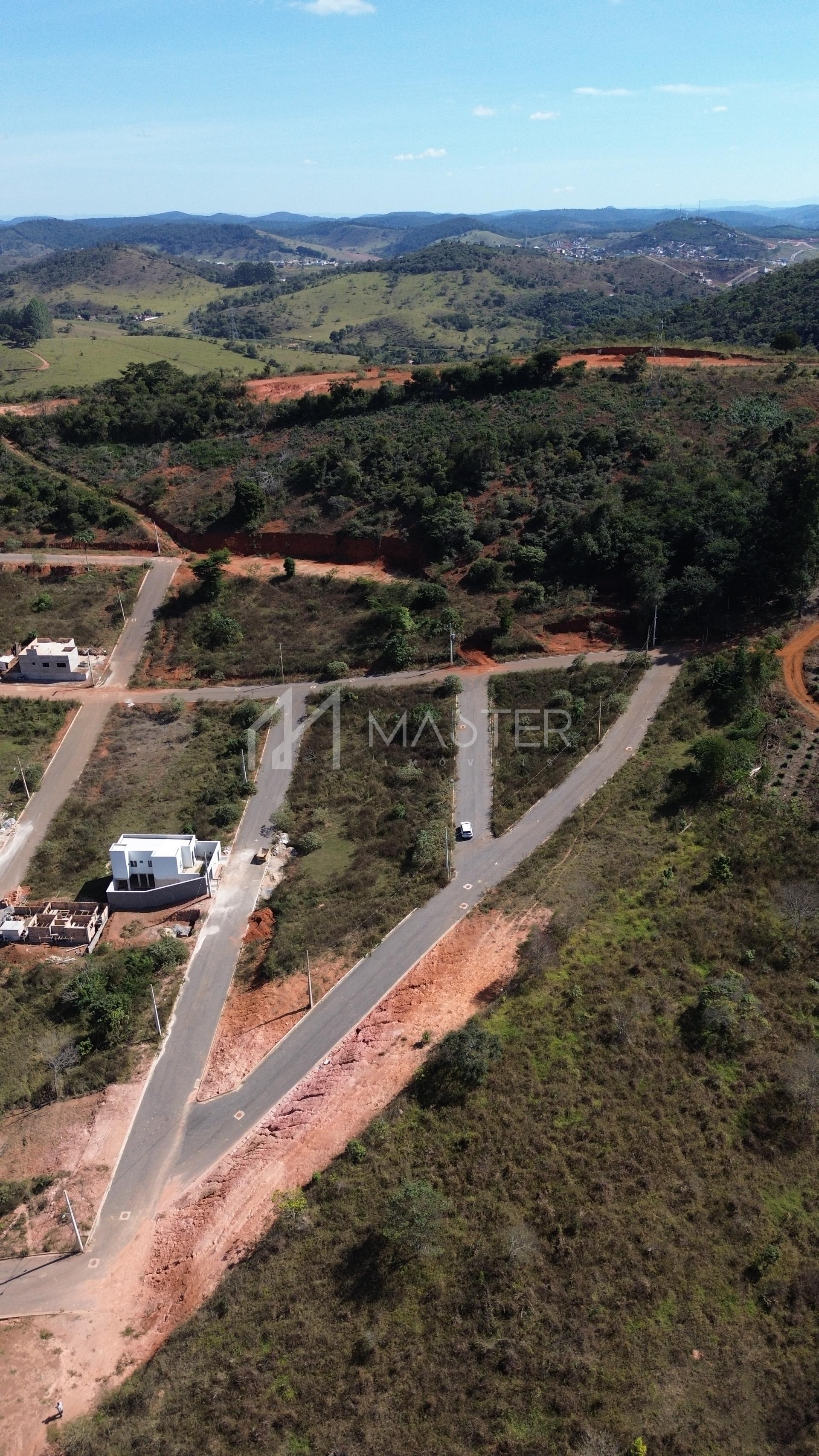 LOTE COM 250M² NO  BAIRRO  BOM SUCESSO 3 EM  GUANHÃES - MG