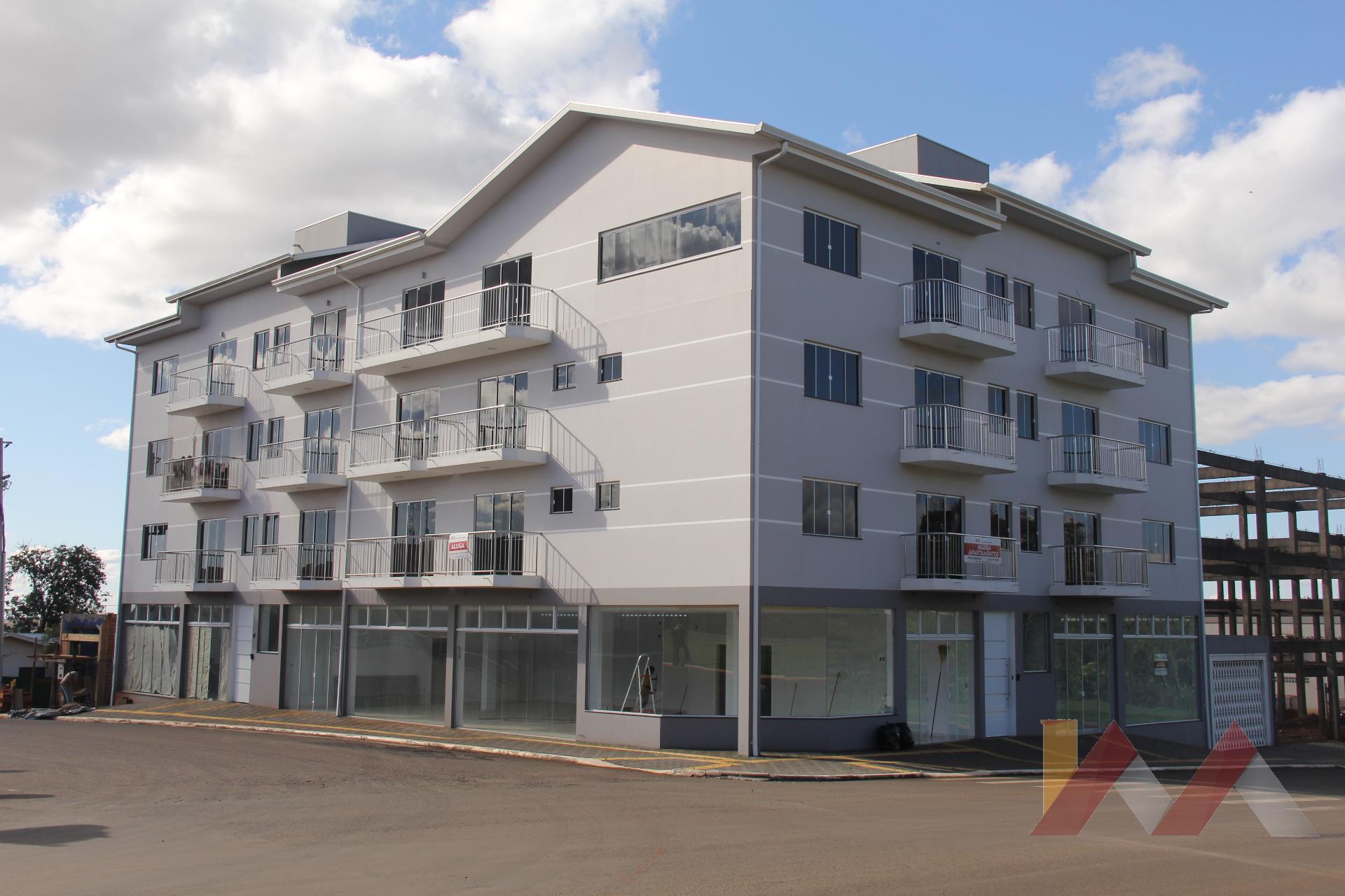 Apartamento amplo e novo no Centro da cidade de C?u Azul PR.