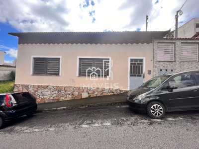 Sala Comercial ? venda em BARBACENA - MG, com 2 banheiros no C...