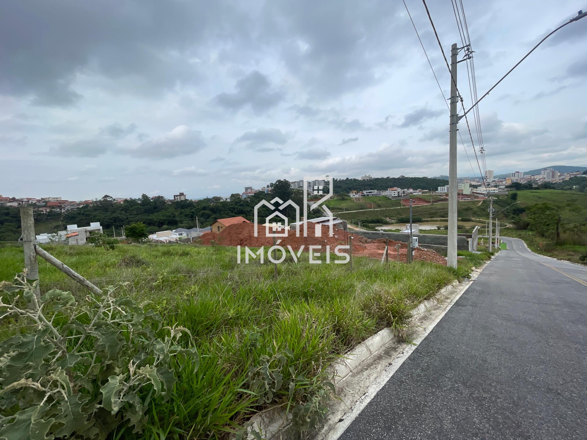 Terreno à venda em Barbacena com metragem de 360m  no Imperial
