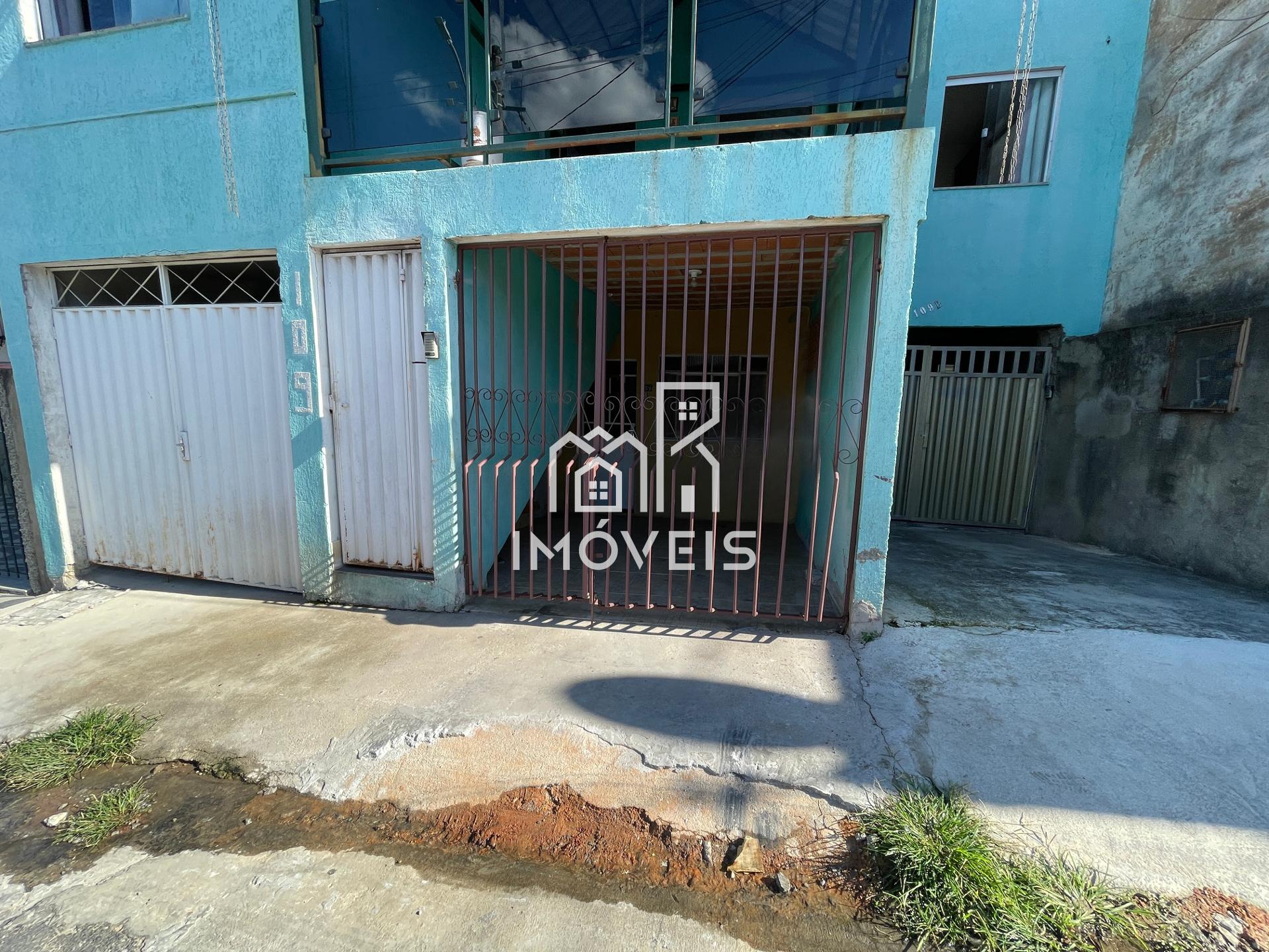Casa à venda no Bairro Santa Cecília em BARBACENA - MG com dois quartos ...