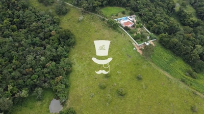 Fazenda à venda em Barbacena com 3 quartos sendo 1 suíte no Mo...