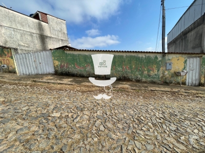Casa à venda em Barbacena com 4 dormitórios sendo 1 suíte no S...
