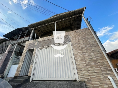 Casa à venda em Barbacena com 2 dormitórios no bairro Andaraí